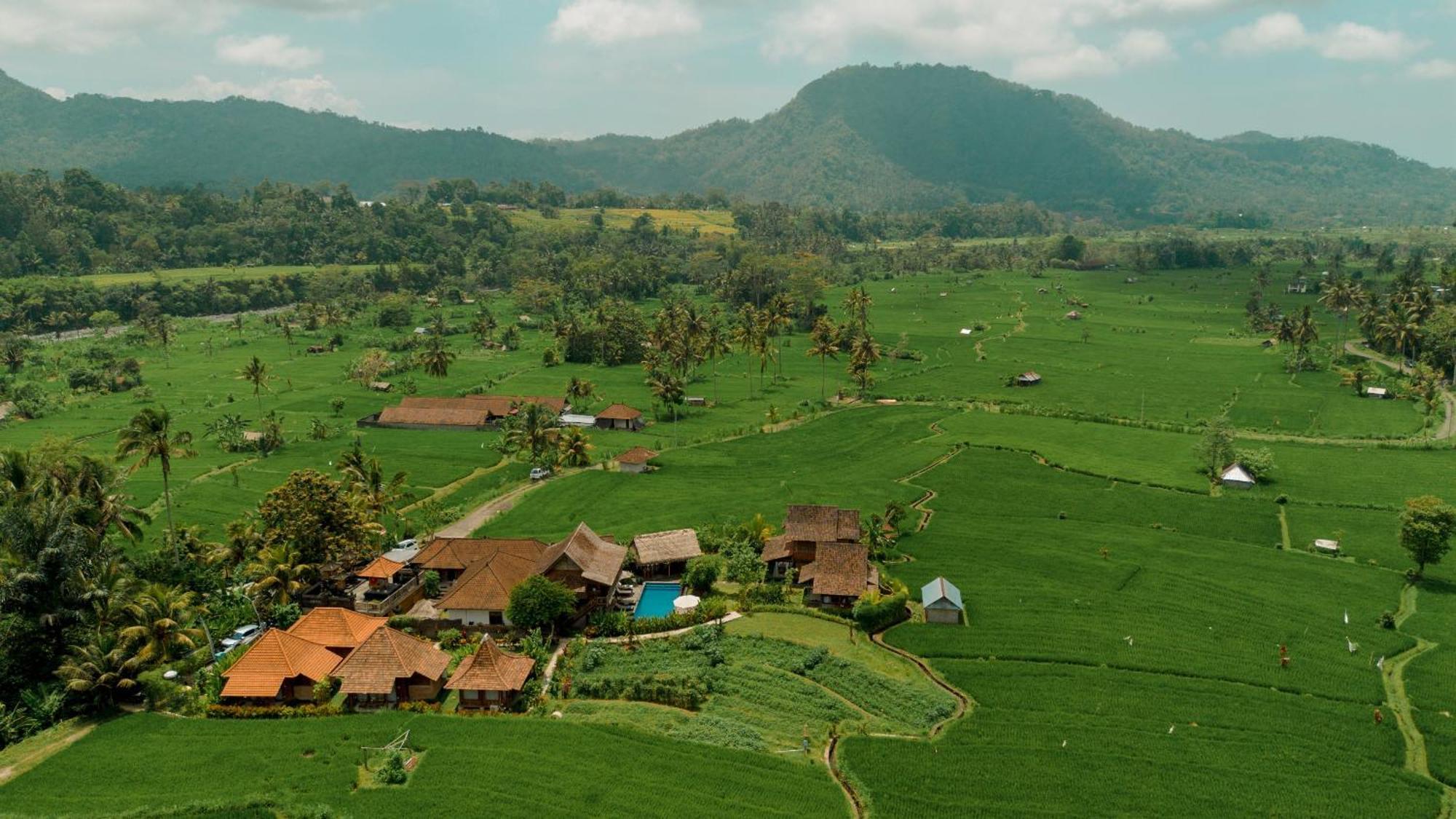Kubu Sakian Villa And Restaurant Sidemen Silebeng Extérieur photo